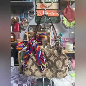 GUC vintage coach quilted singnature special edition hand bag see pics